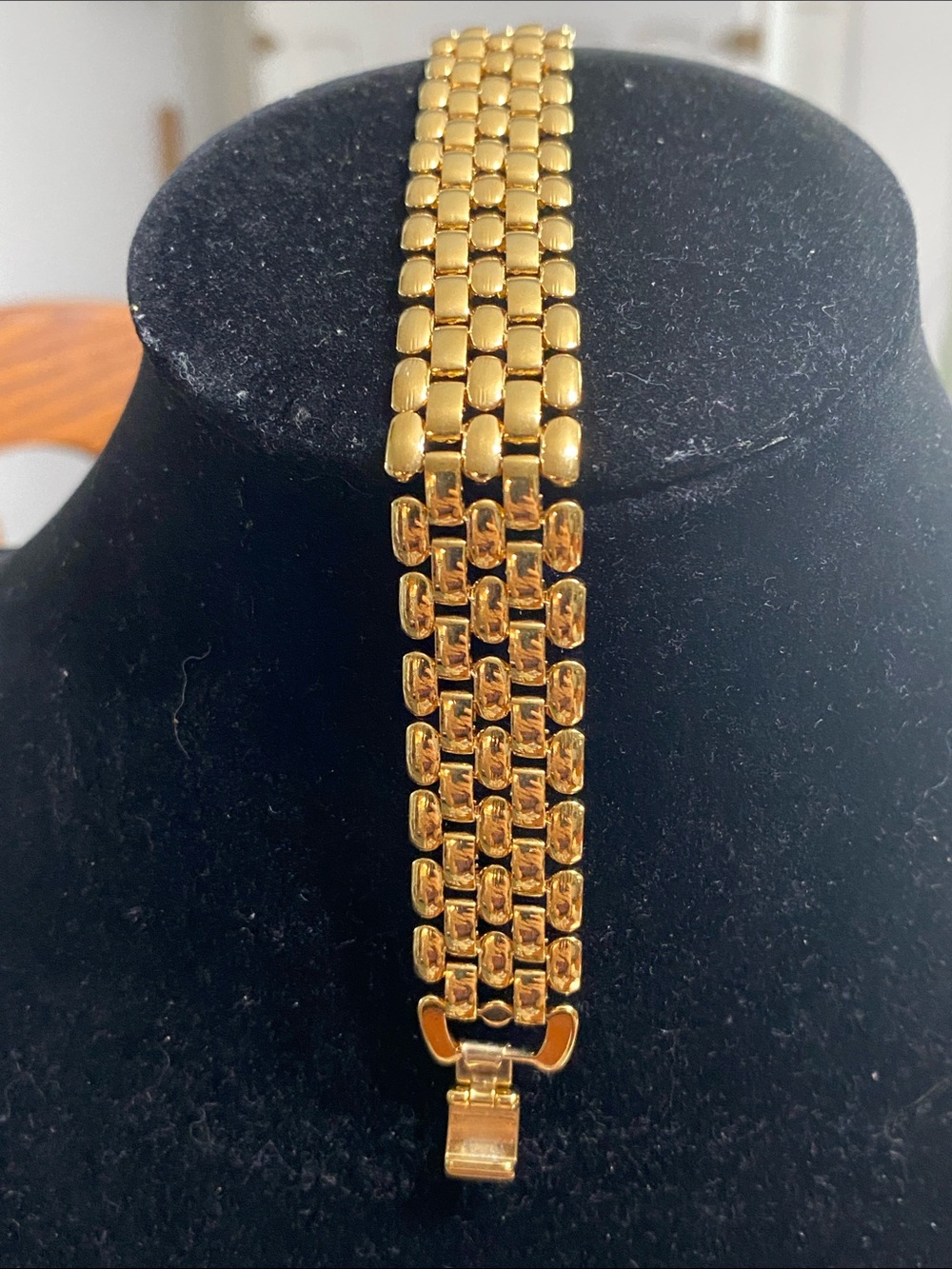 Gold-Tone Women's Statement Bracelet